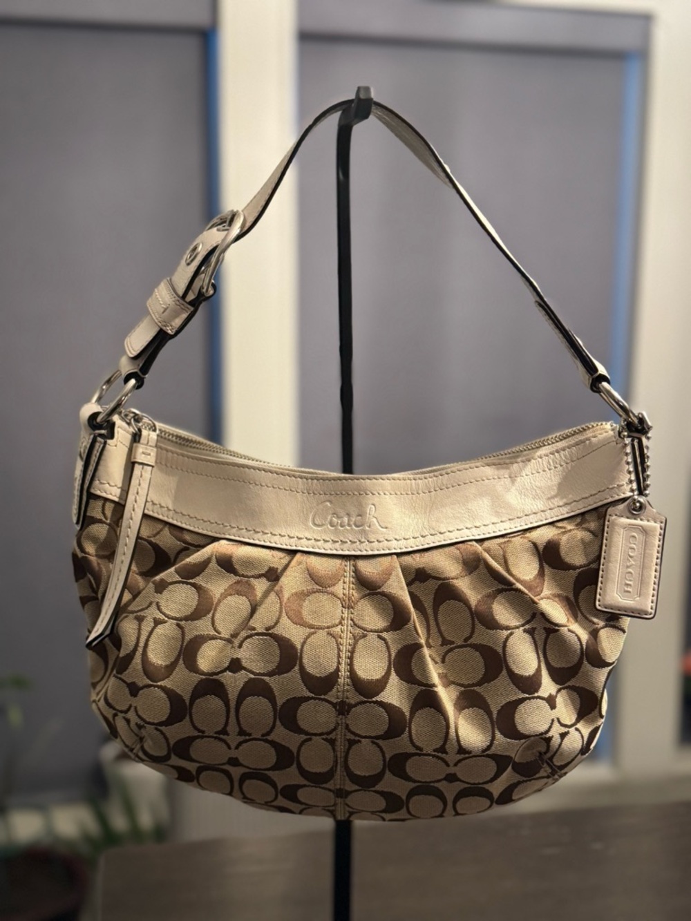 Coach Hobo Bag in Khaki and Chalk Signature Canvas